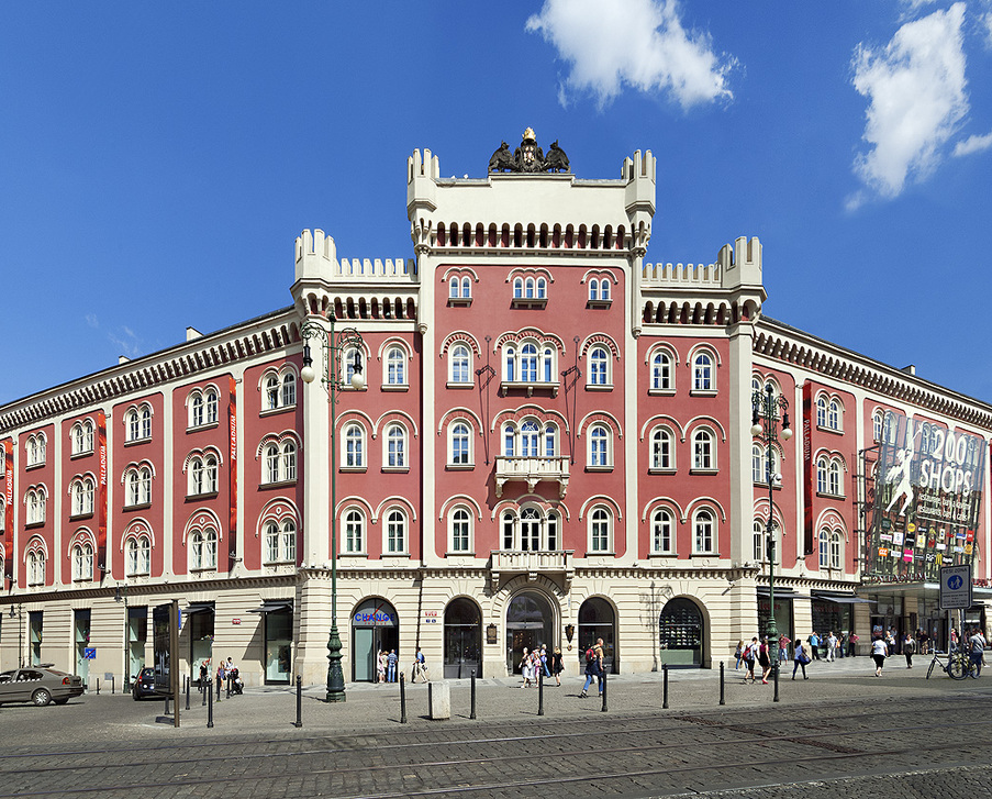 Kancelář. Palladium.