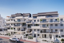 Exclusive living by the La Duquesa golf course and marina